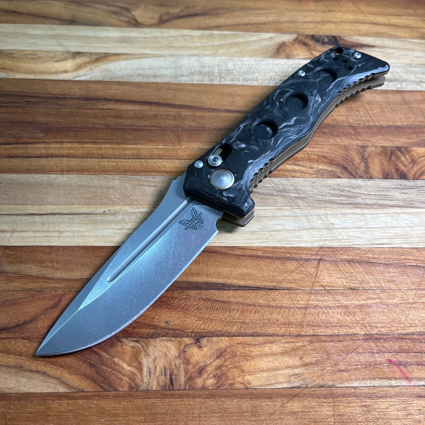 Benchmade Carbon Fiber Mini Adamas Auto