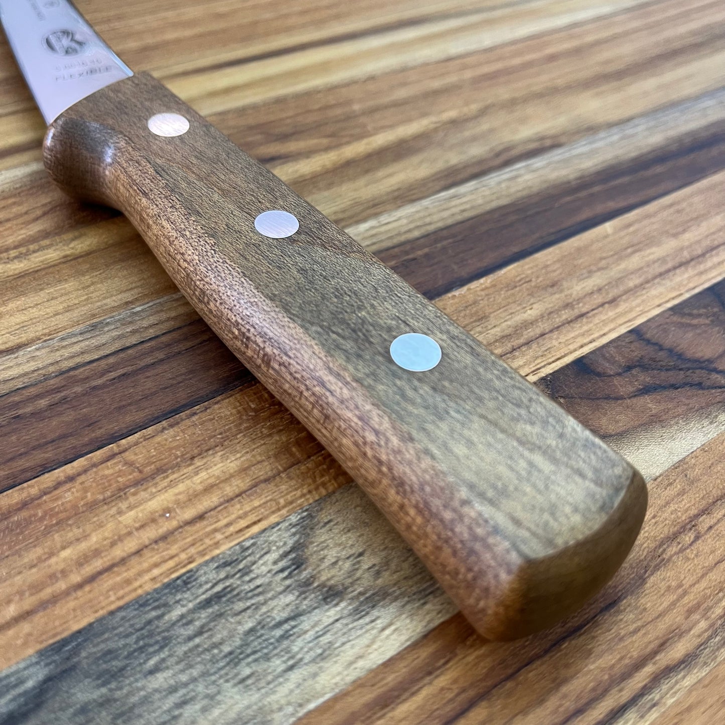 Victorinox Rosewood 6" Flexible Curved Boning Knife