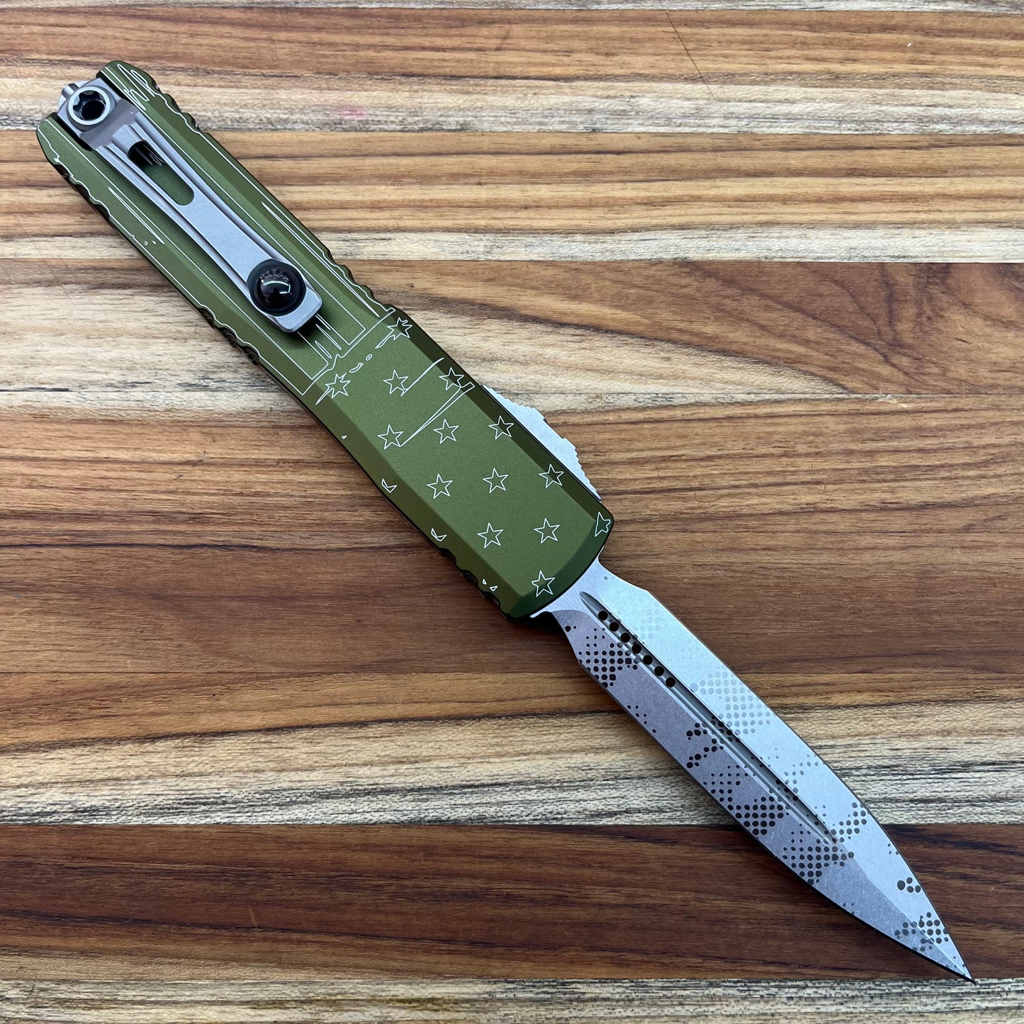 Microtech Ultratech Gen IV D/E 3.5" OTF w/ OD Green Hero Aluminum Handle