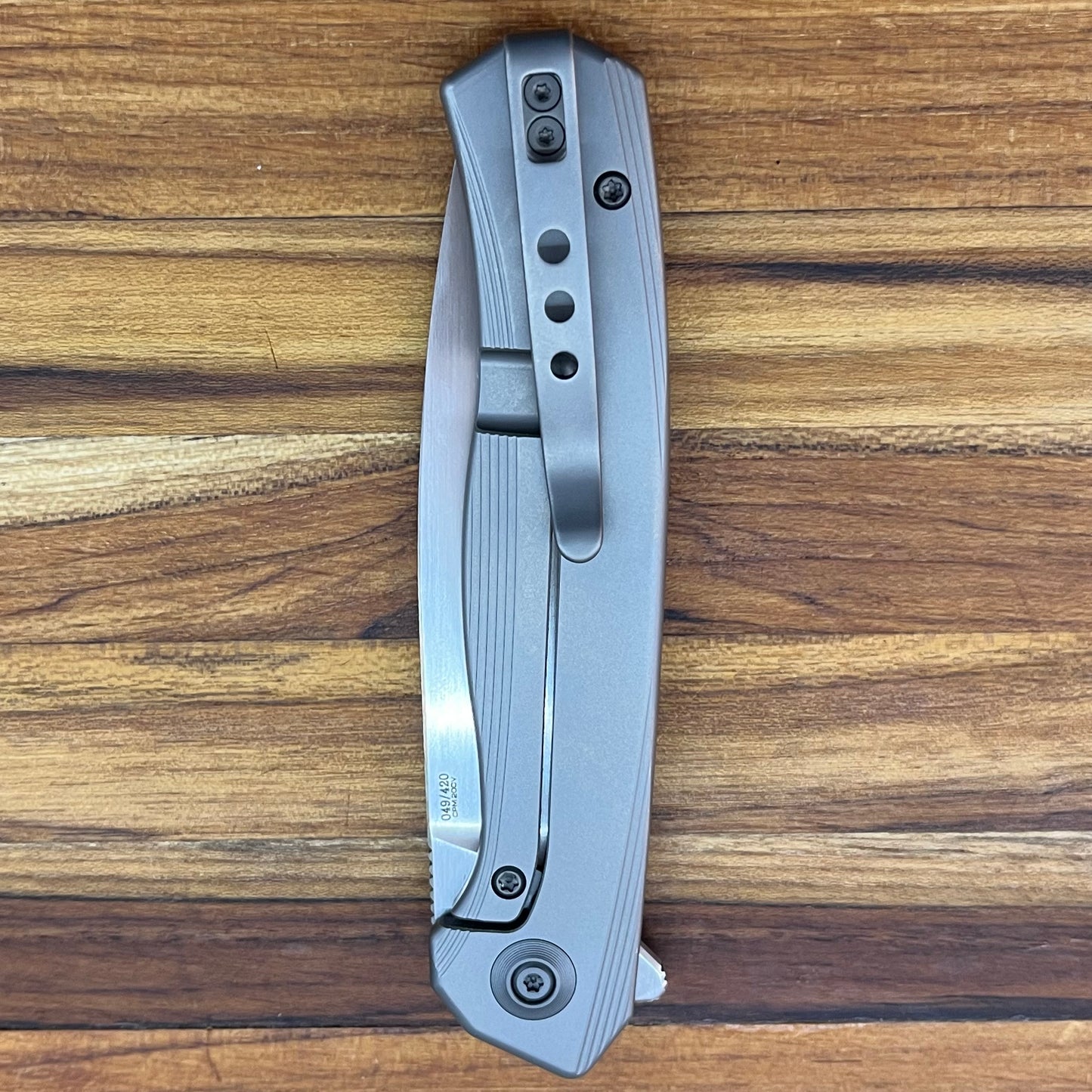 WE Knife LIMITED EDITION Seer 3.48" Flipping Knife w/ Gray Titanium Handle