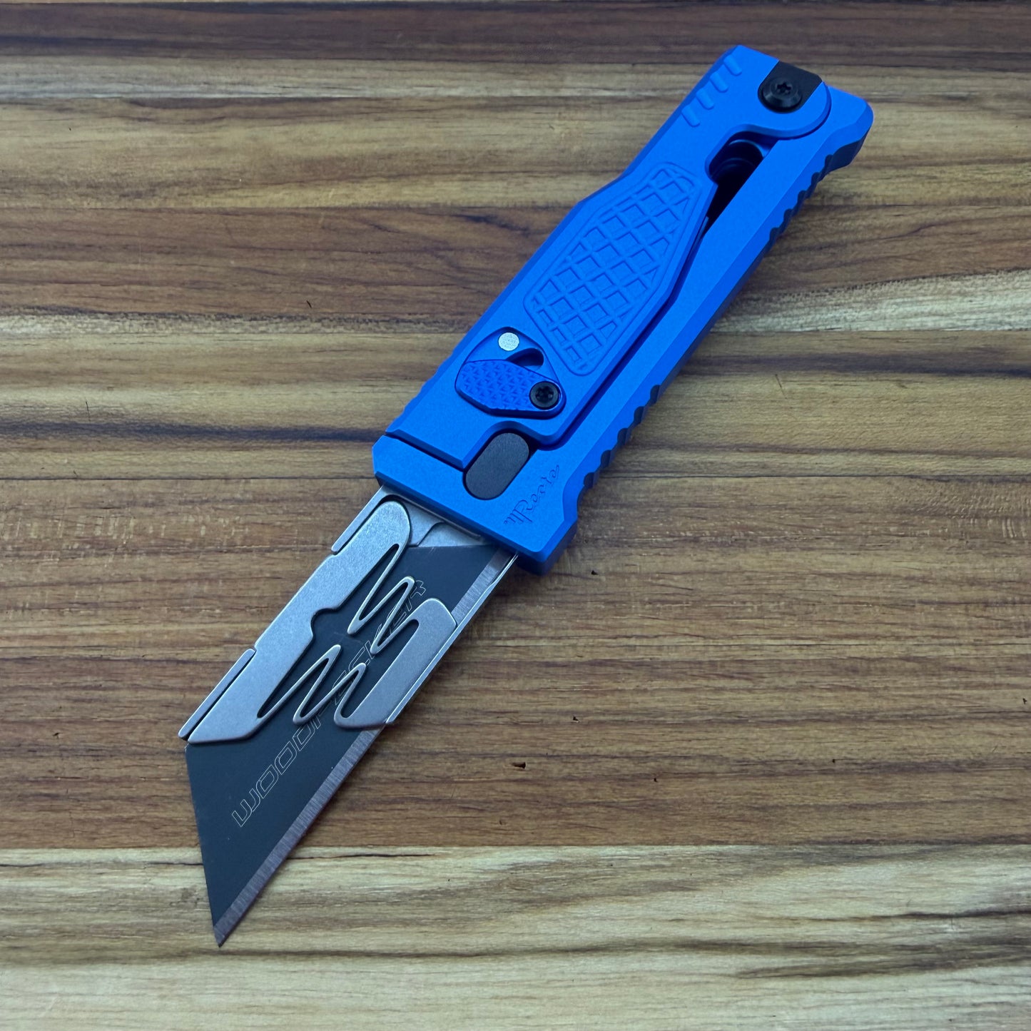 Reate Exo-U Gravity 2.5" Utility Knife w/ Blue Diamond Handle