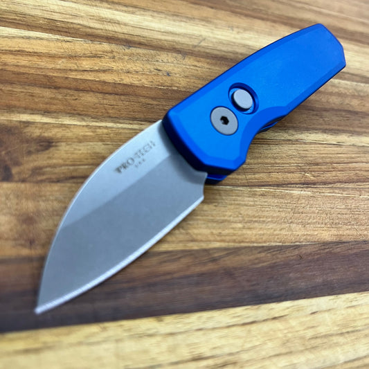 Pro-Tech Runt 5 2" Auto w/ MagnaCut & Blue Aluminum Handle