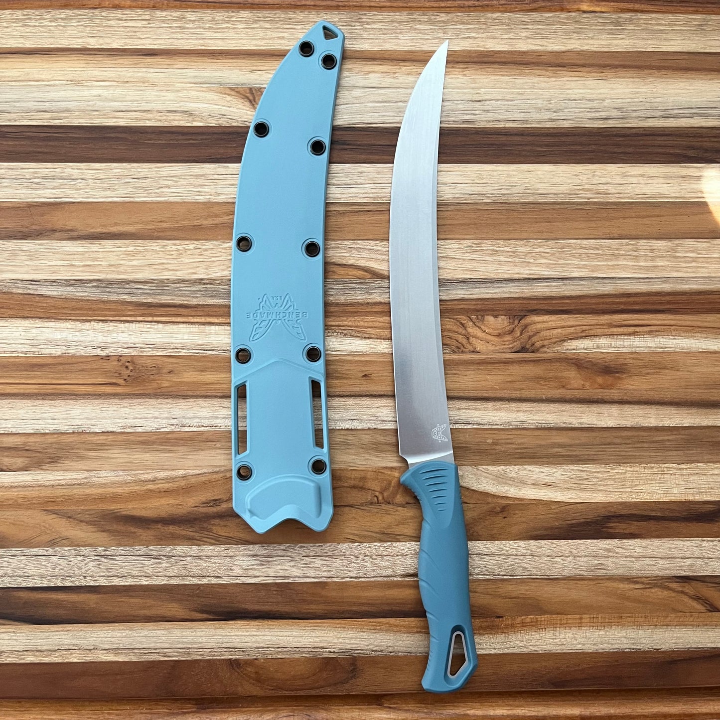 Benchmade Fishcrafter 9" Fillet Knife w/ Sheath & Depth Blue Santoprene