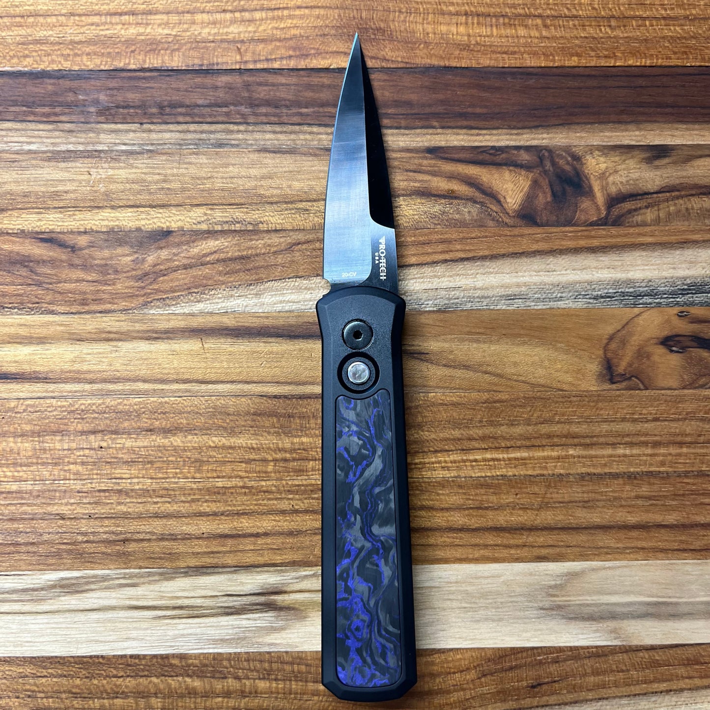 Pro-Tech Godson 3.15" Auto w/ Black Aluminum Handle & Violet Marble Carbon Fiber Inlay
