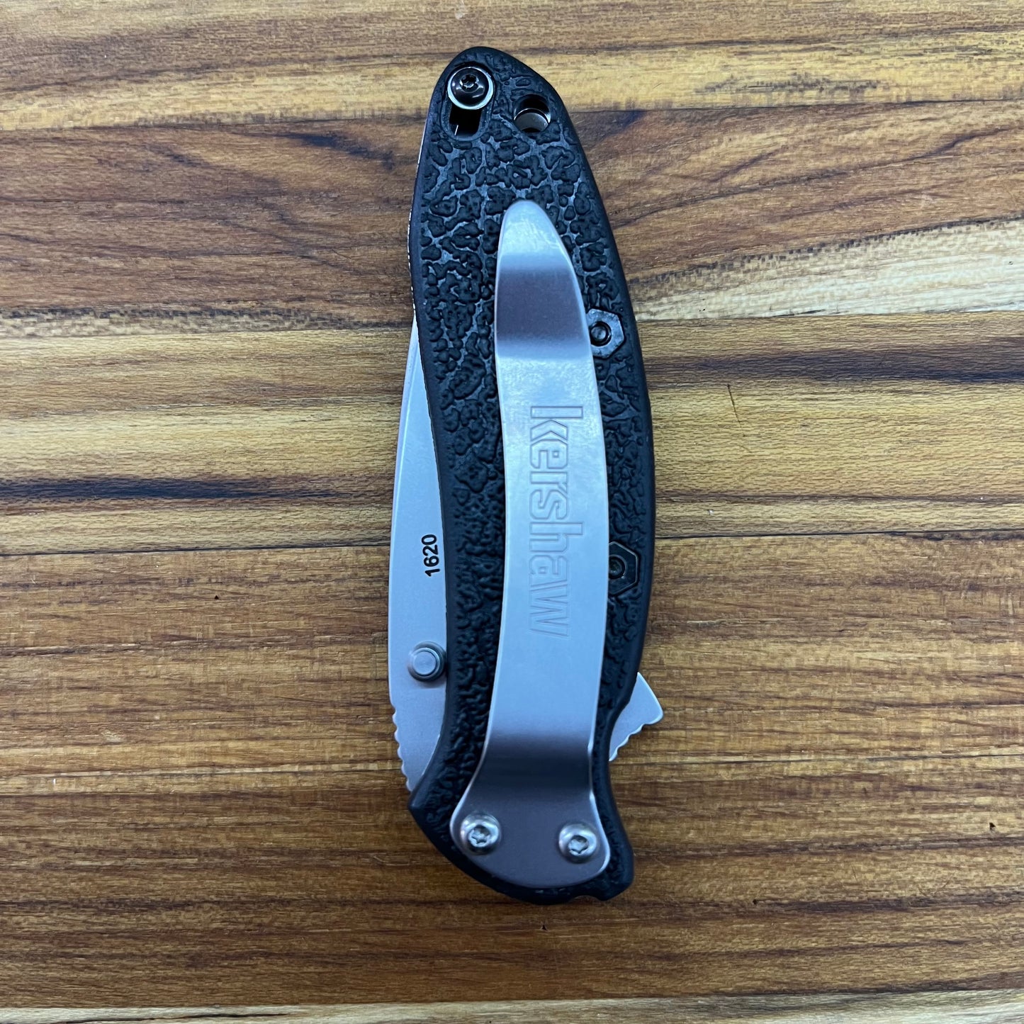 Kershaw Scallion 2.5" Flipping Knife w/ Black Nylon Handle