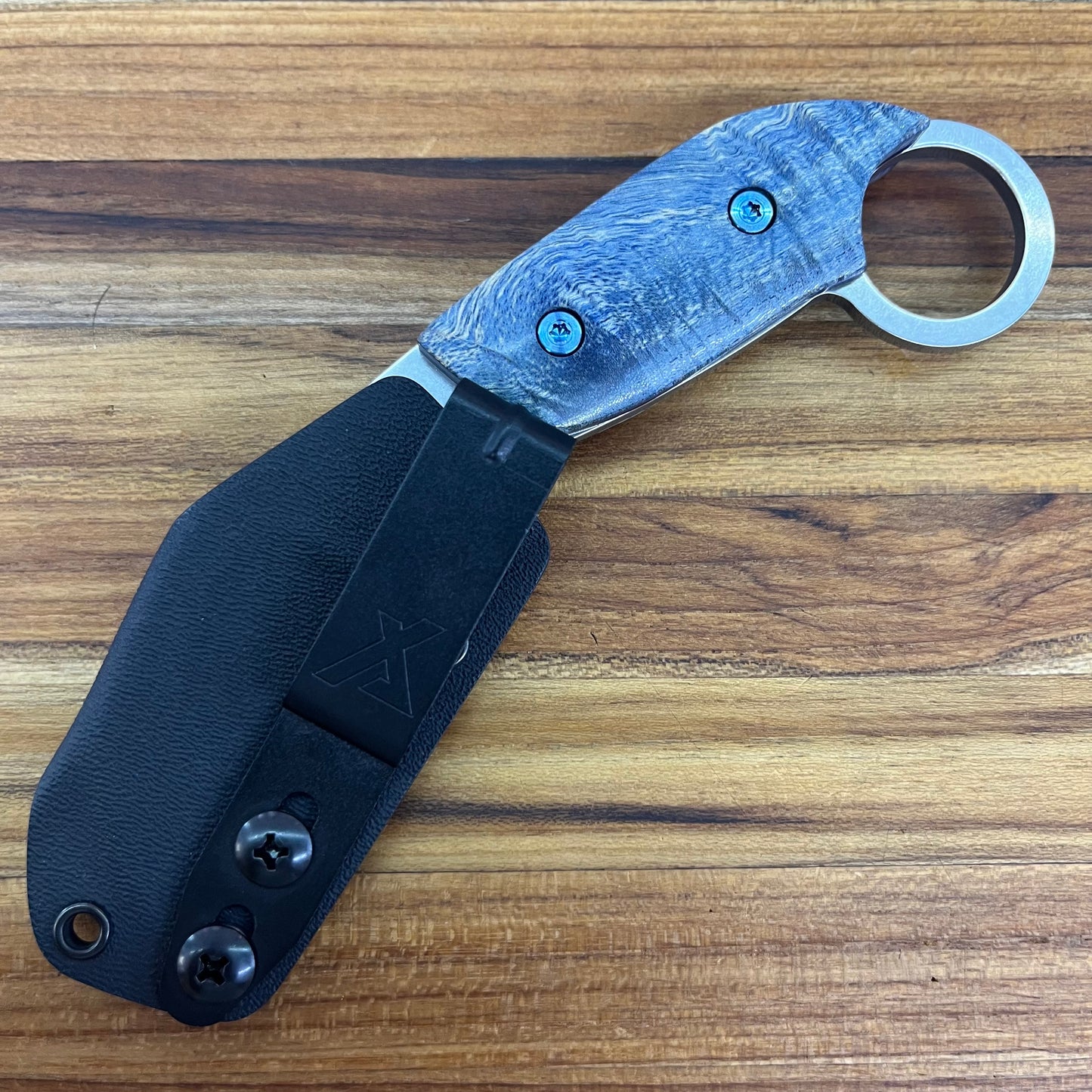 Meglio Blade Show Semi-Custom 2" MagnaCut Karambit w/ Blue Primavera Handle & Kydex Sheath