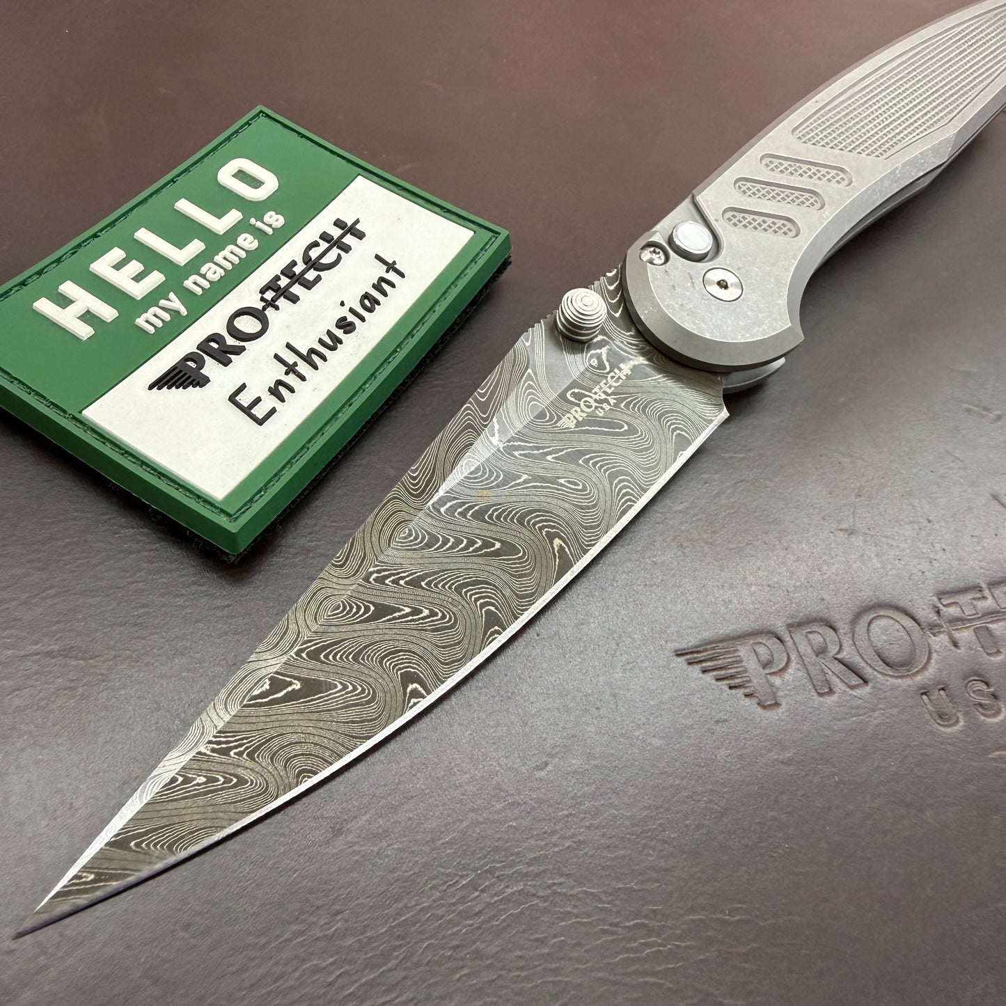 Pro-Tech Blade Show Custom Avalon 4" Folding Knife w/ Chad Nichols Boomerang Damascus Blade & Knurled 17-4 Stainless Steel Handle