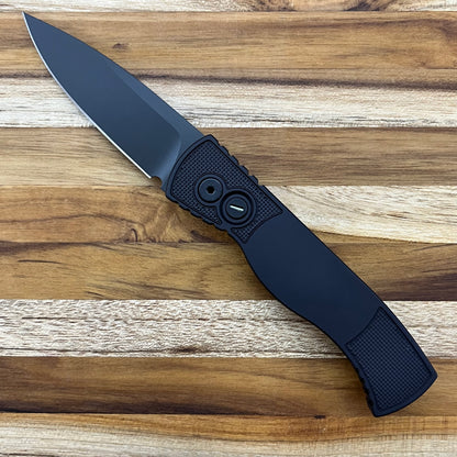 Pro-Tech TR-2 Operator Edition 3" All Black Auto w/ DLC Magnacut & Textured Corners