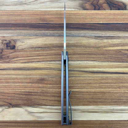 WE Knife LIMITED EDITION Seer 3.48" Flipping Knife w/ Gray Titanium Handle