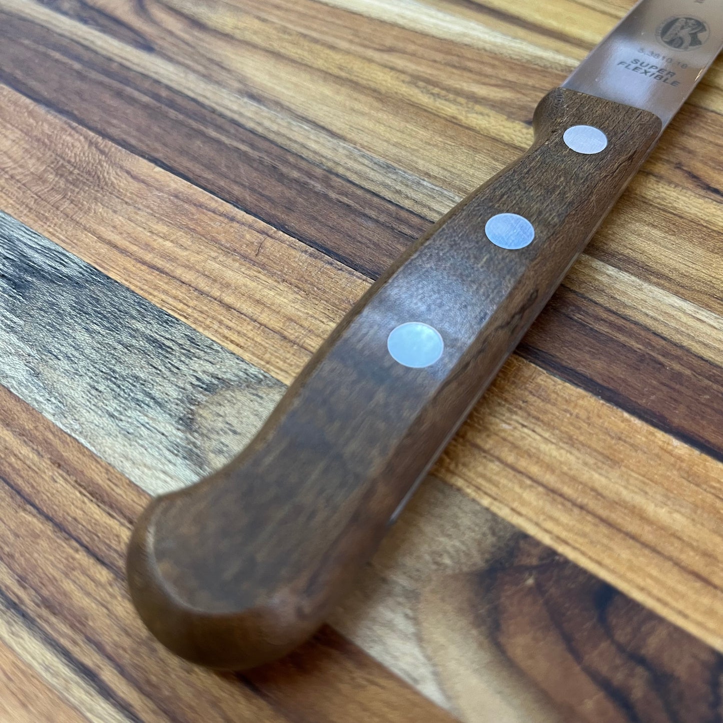 Victorinox Rosewood 7" Flexible Fillet Knife