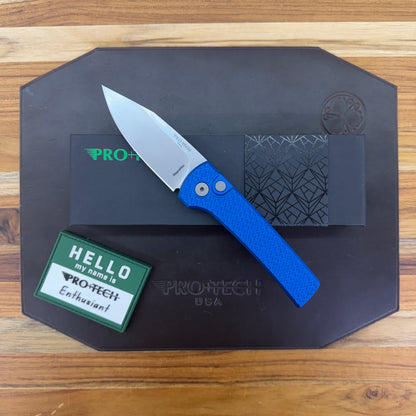 Pro-Tech Chavez Scapegoat Compact 3" Auto w/ MagnaMax & Blue Carbide Textured Aluminum Handle