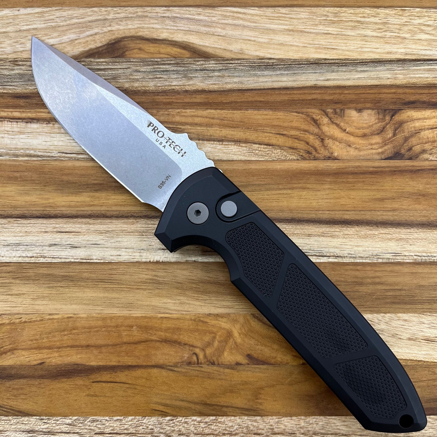 Pro-Tech Rockeye 3.4" Stonewash Auto w/ Textured Black Aluminum Handle