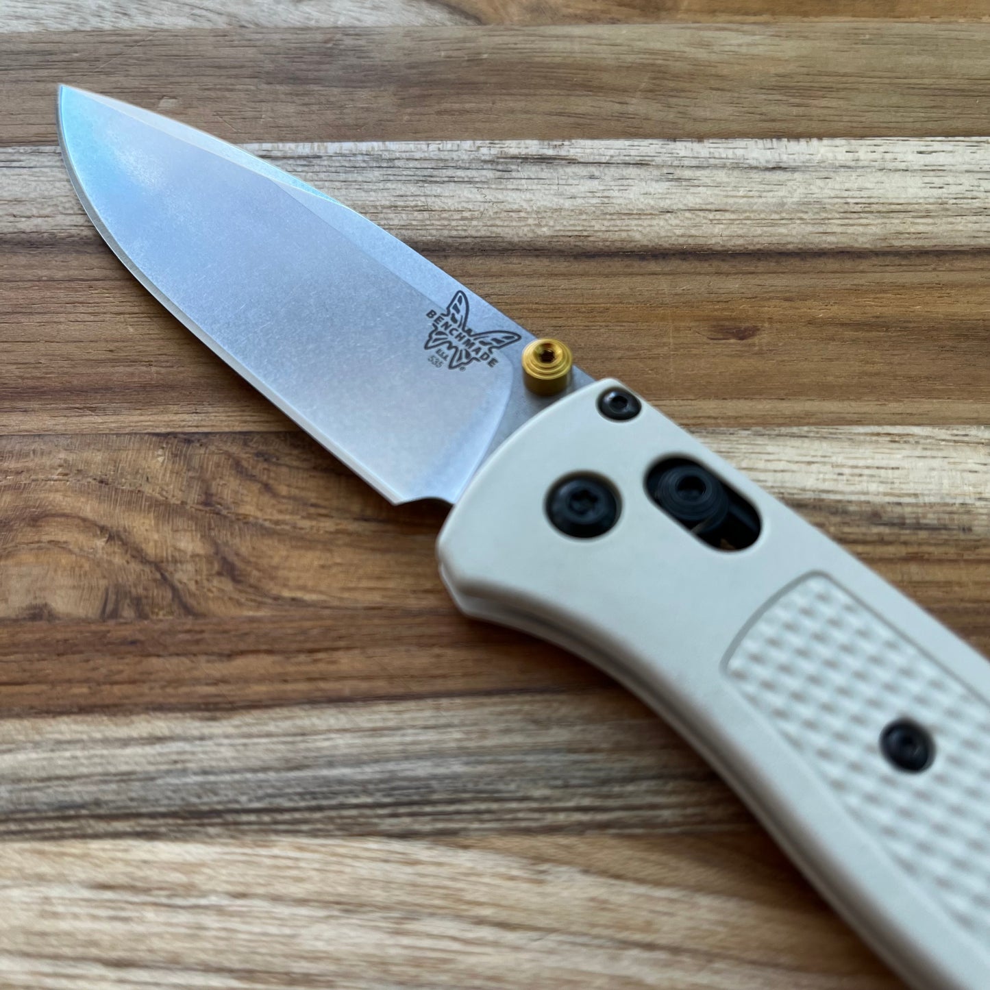 Benchmade Bugout 3.25" Folding Knife w/ Tan Grivory Handle