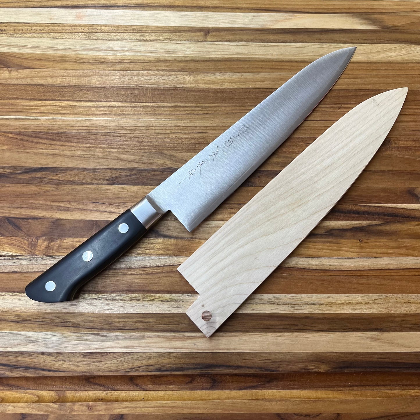 Kikuichi Swedish Gold Warikomi 240mm Gyuto w/ Saya