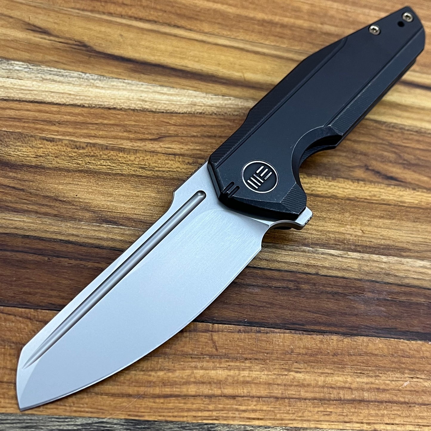 We Knife StarHawk 2.81" Flipping Knife w/ Black Titanium Handle