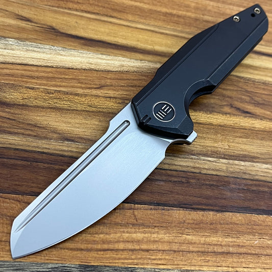 We Knife StarHawk 2.81" Flipping Knife w/ Black Titanium Handle