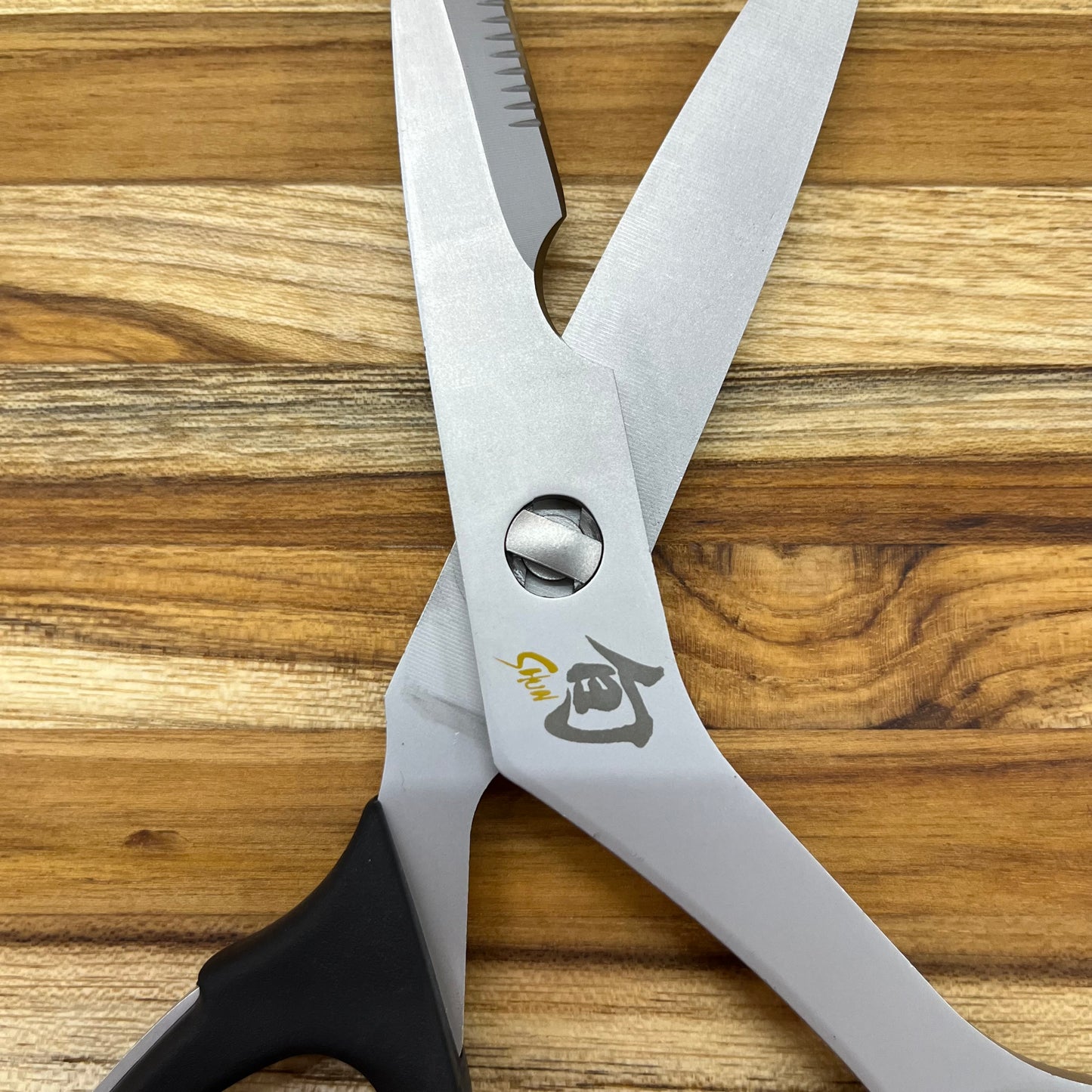 Shun 9" Off-Set Kitchen Shears