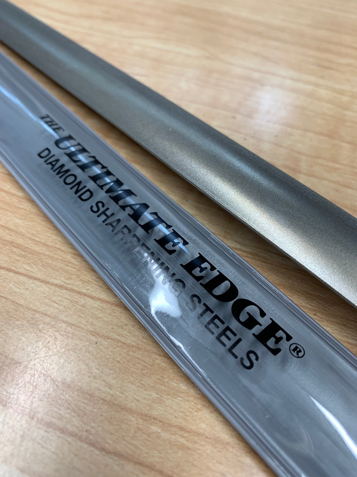 The Ultimate Edge 12" Medium Oval Diamond Rod