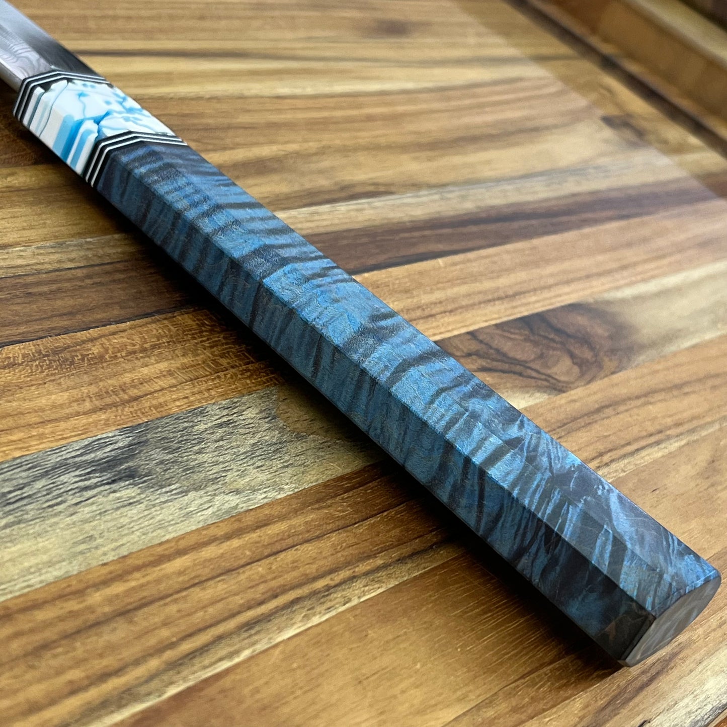 3rd Hill Customs Damasteel 225mm (9") Sujihiki w/ Blue Curly Maple Handle