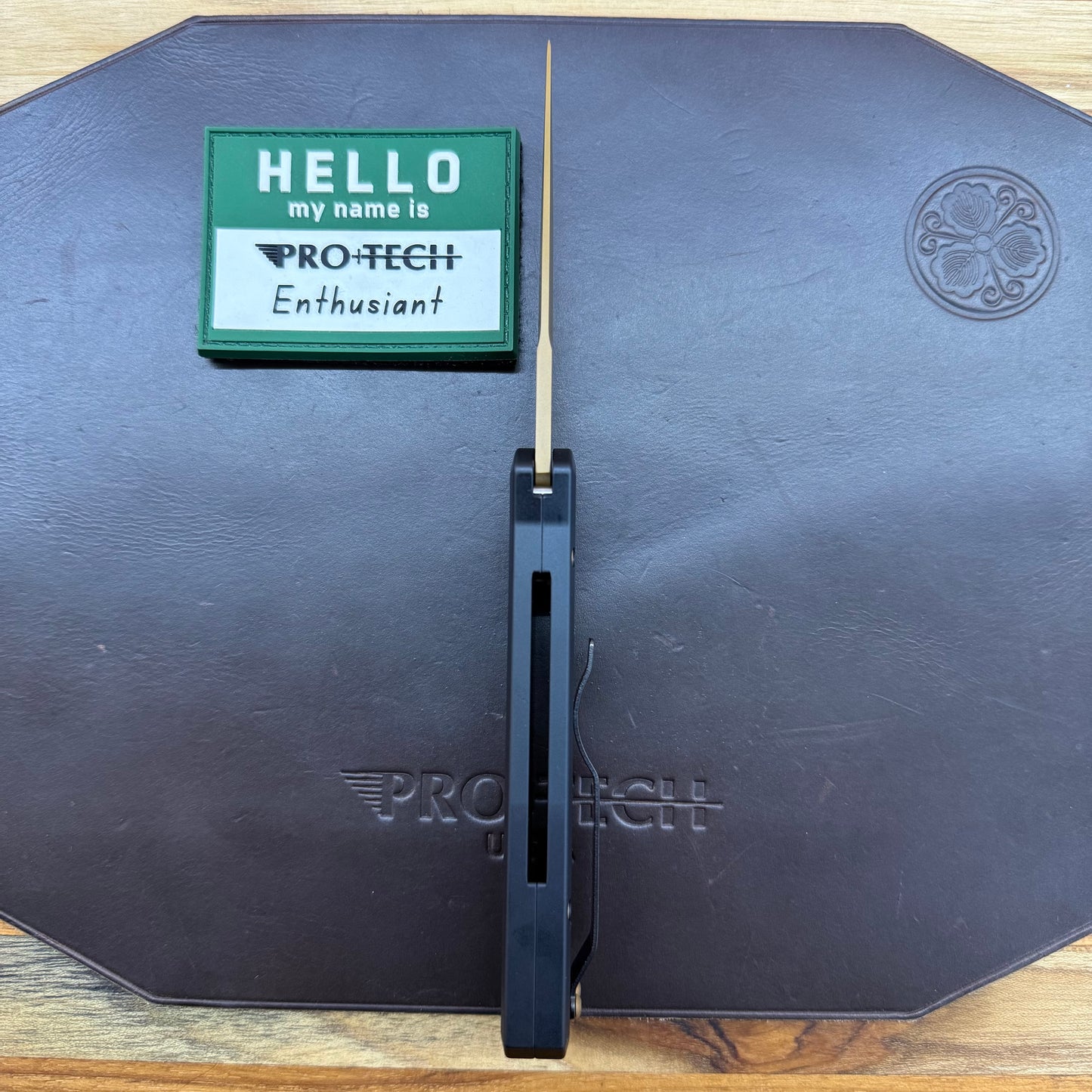 Pro-Tech Godson 3.15" Auto w/ Tan Blade & Black Aluminum Handle