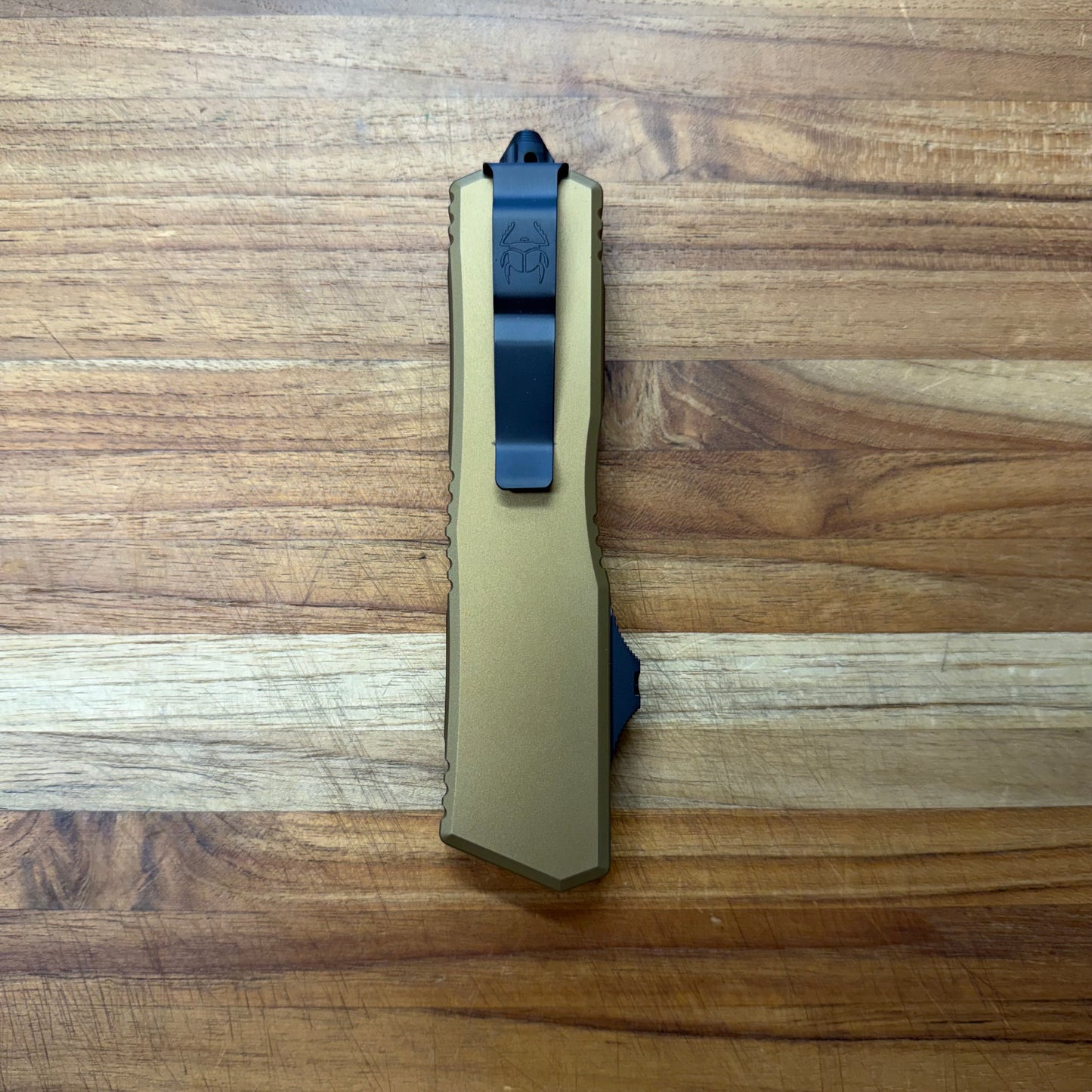 Microtech Scarab II Gen III Executive T/E 4" OTF w/ Tan Aluminum Handle