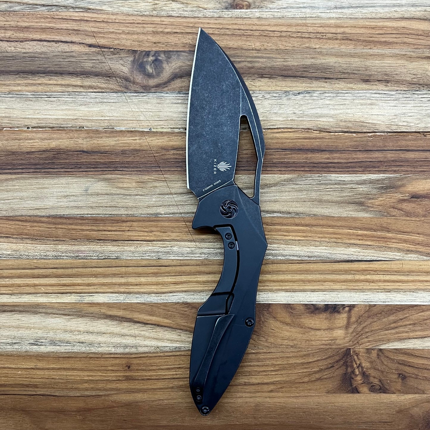 Kizer KI4502L2 Left-handed Megatherium Flipper
