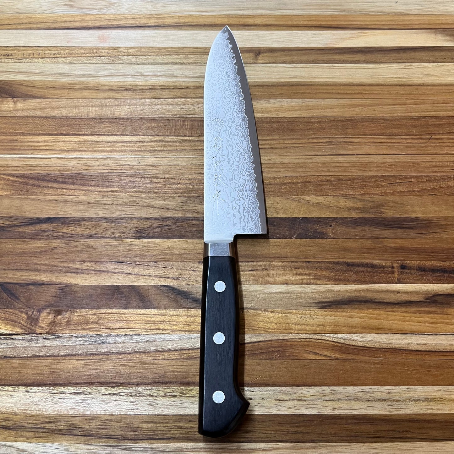 *DISCONTINUED* Kikuichi S33 Damascus 180MM (7”) Gyuto