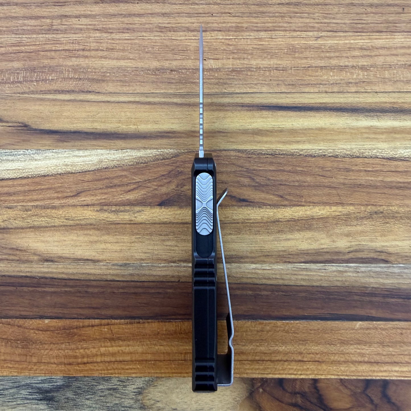 Microtech Exocet T/E 2" OTF w/ Black Aluminum Handle & Money Clip