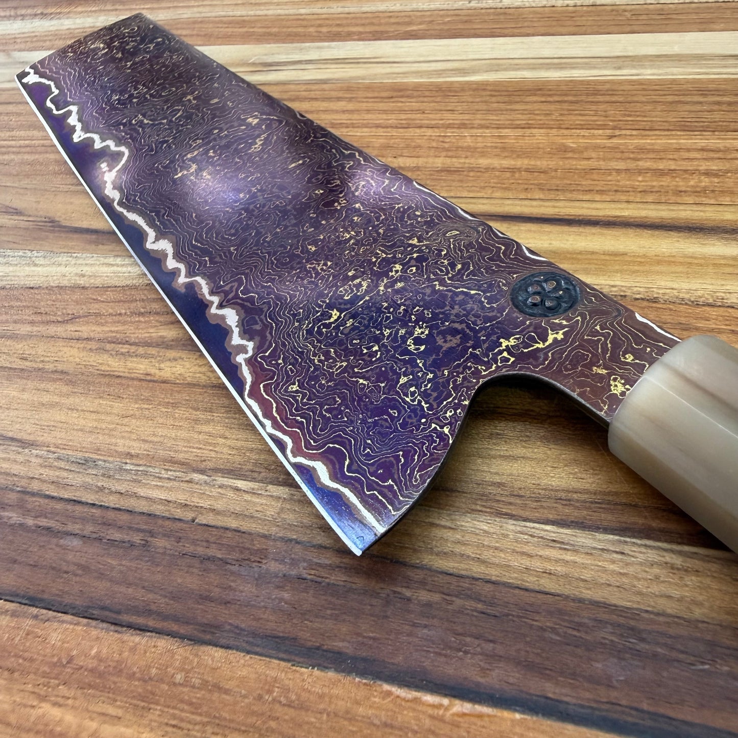 Tung Dao Custom 216mm (8.5") Nakiri w/ Gold & Red Coppermai Damascus & Kháo Burl Wa Handle