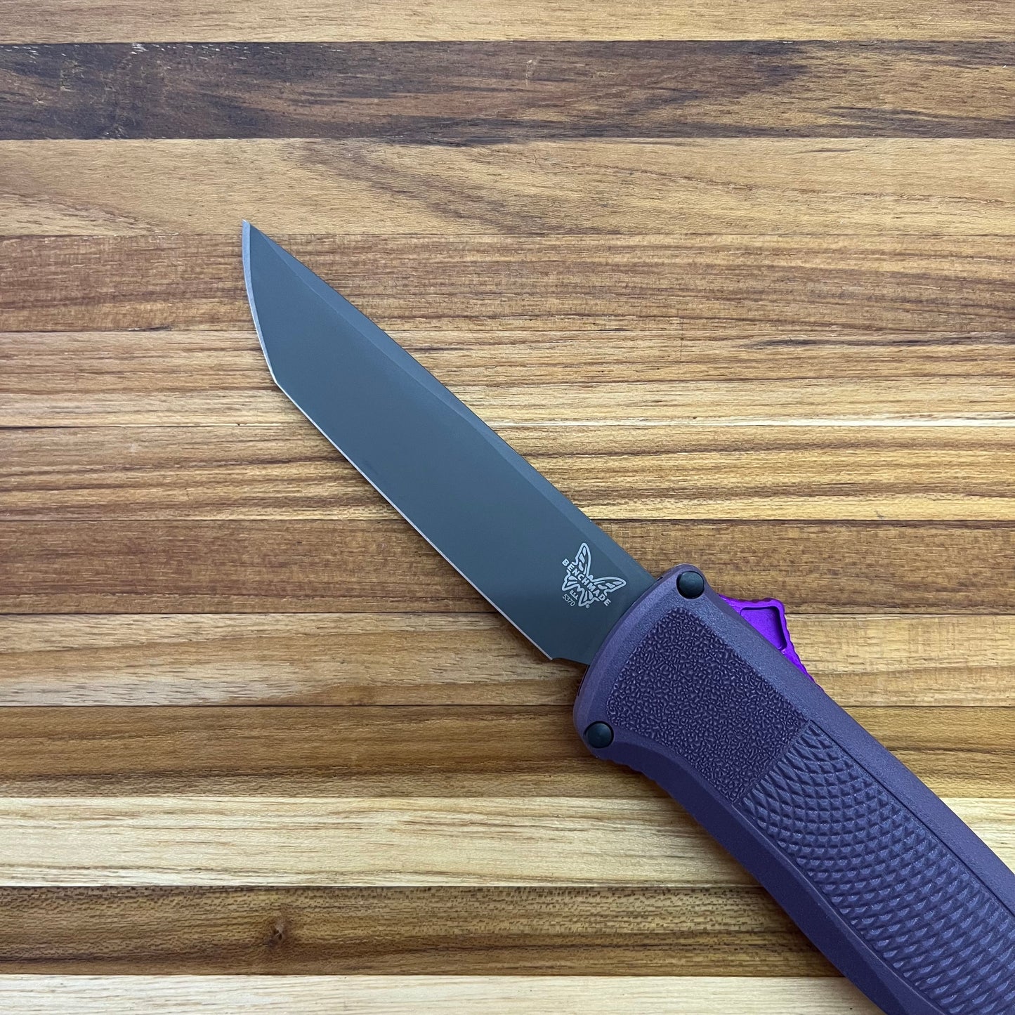 Benchmade Shootout 3.5" OTF w/ Dark Purple Grivory Handle