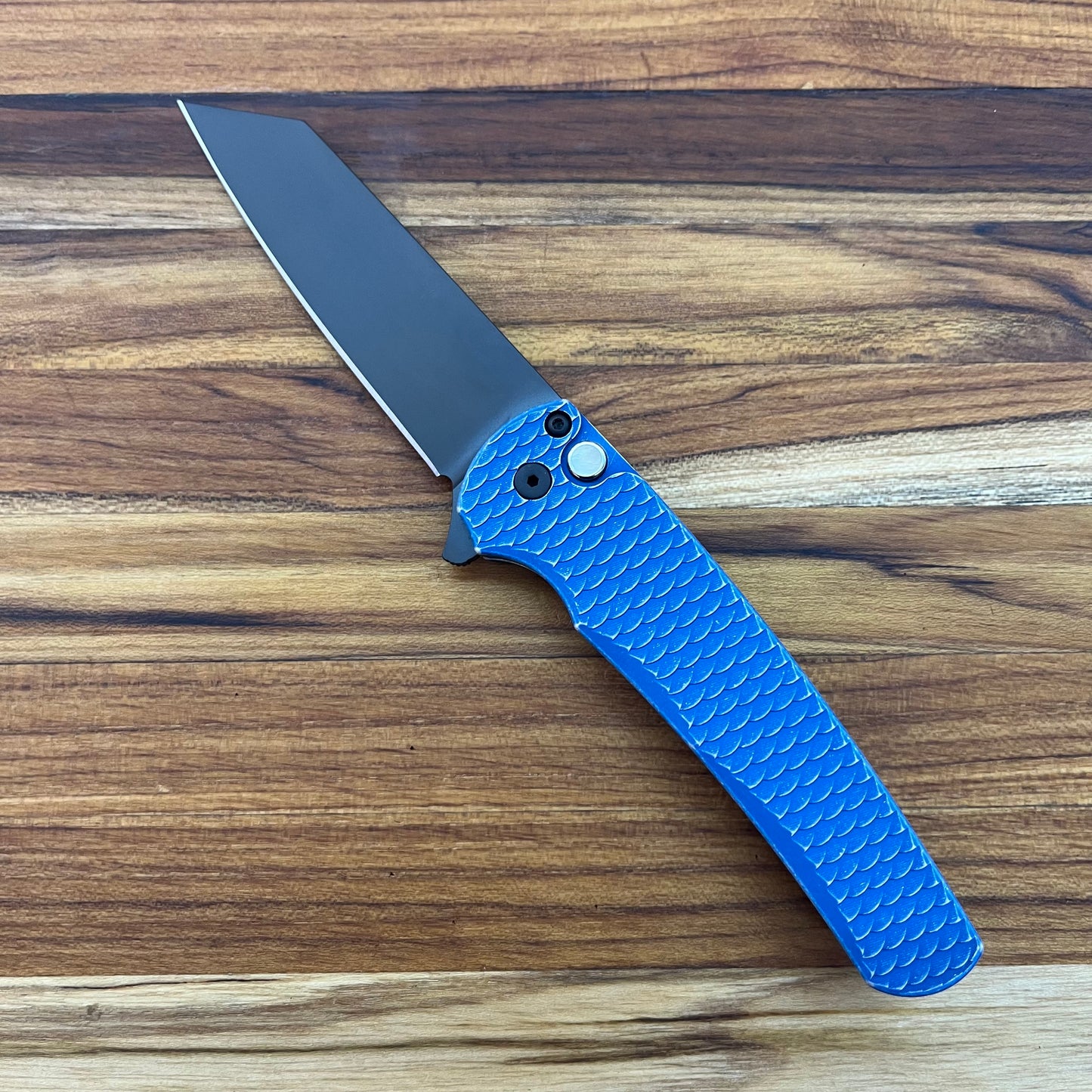 Pro-Tech Malibu 3.25" Flipping Knife w/ Battle Worn Blue Dragon Scale Handle