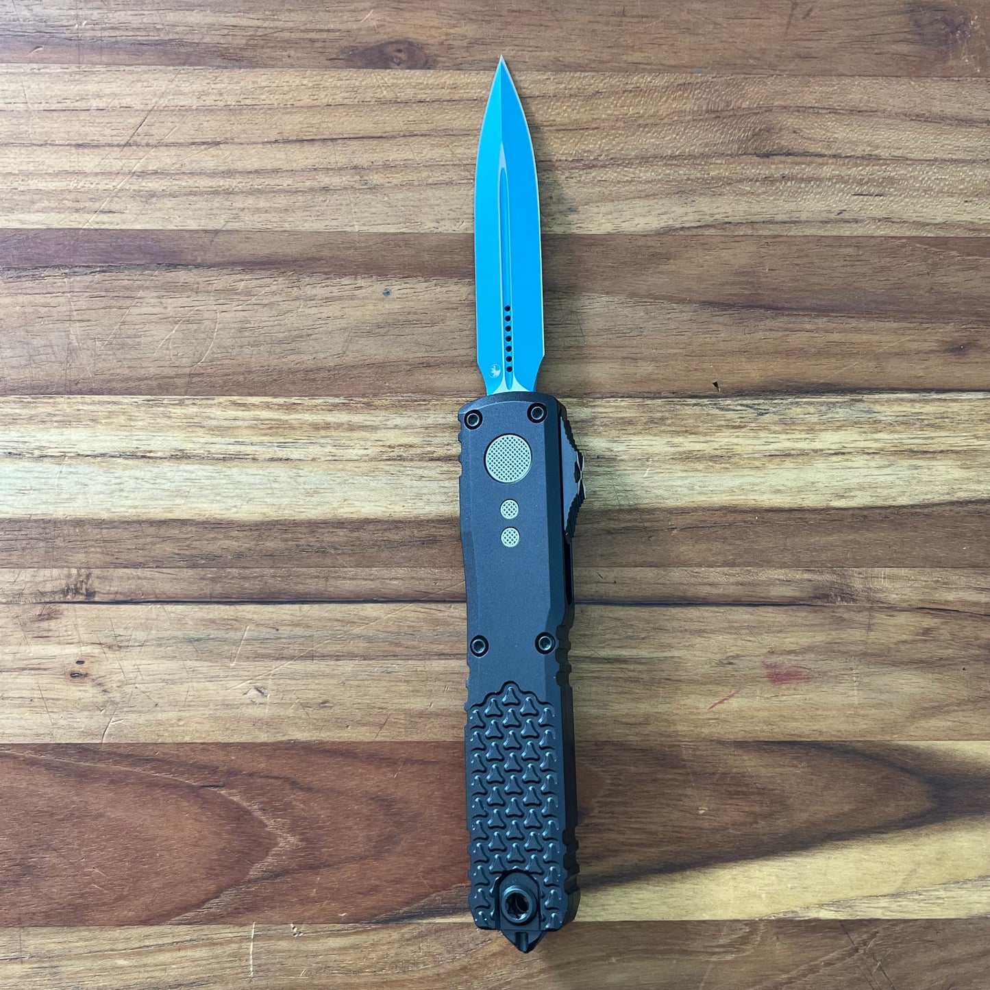 Microtech Ultratech Gen IV D/E 3.5" OTF w/ Jedi Tri-Grip Textured Black Aluminum Handle
