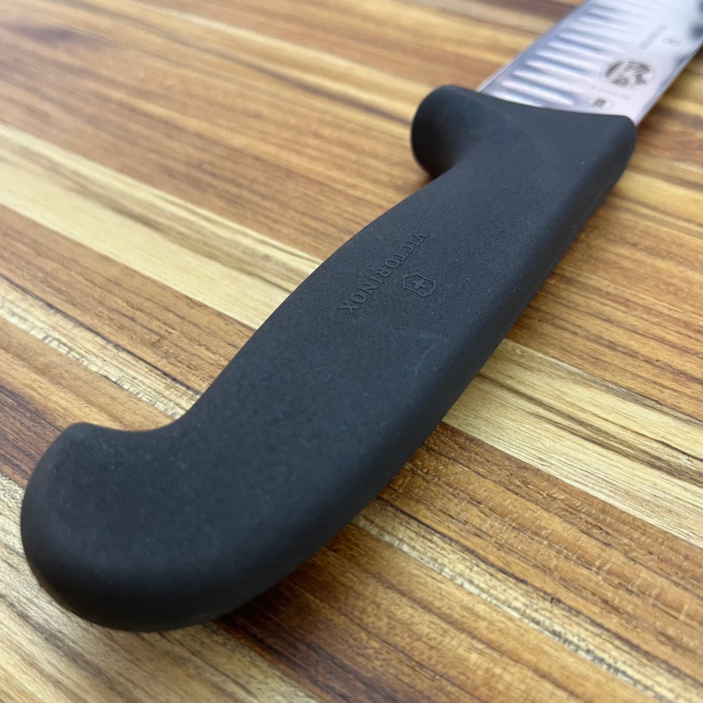 Victorinox Fibrox Pro 12” Extra-Tall Roast Beef Slicing Knife w/ Hollow-Ground
