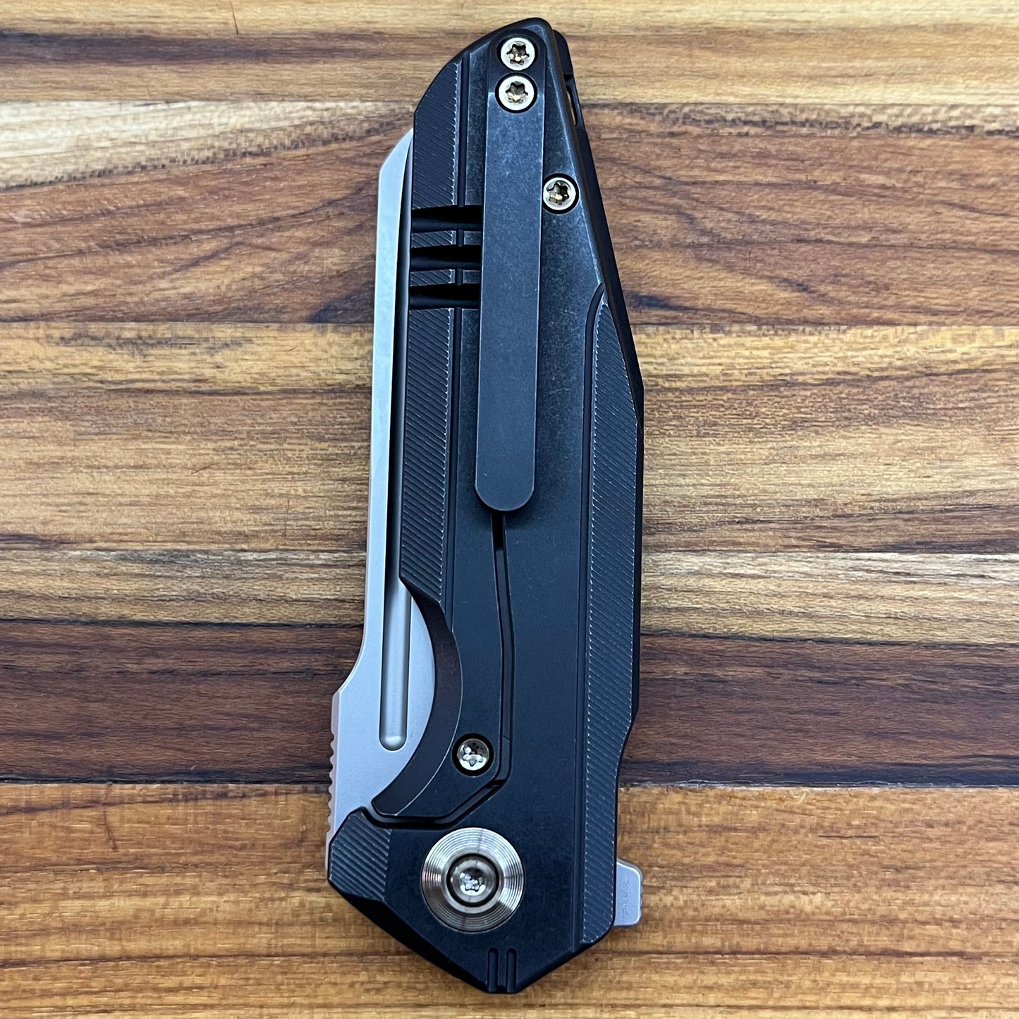 We Knife StarHawk 2.81" Flipping Knife w/ Black Titanium Handle