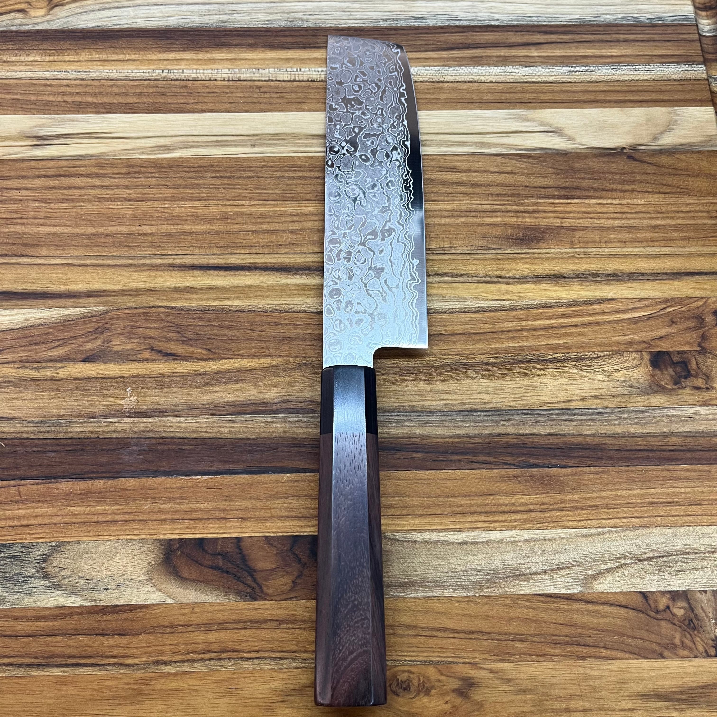リップ様　ニャース　キチキギス Kikuichi Cutlery | NWD Nickel Warikomi Damascus Santoku