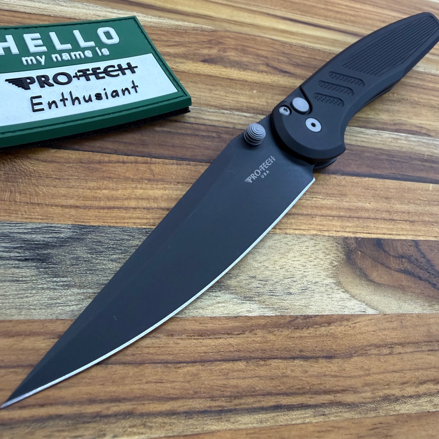 Pro-Tech Avalon 4.25" Folding Knife DLC Black w/ Knurled Black Aluminum Handle