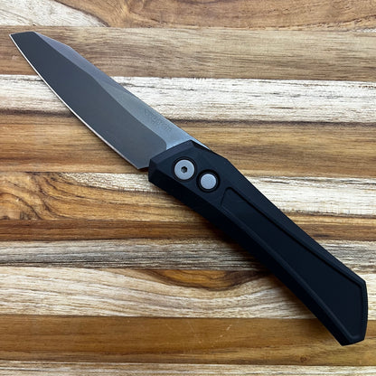 Pro-Tech Oligarch 3.5" Auto w/ Smoke Gray DLC & Black Aluminum Handle