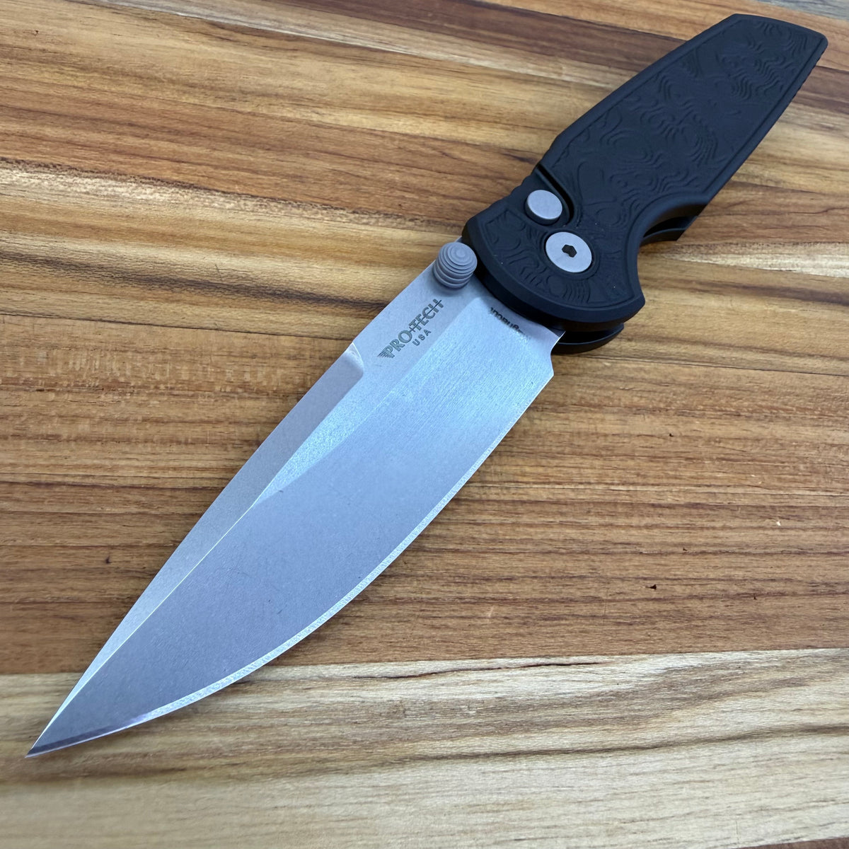 Pro-Tech TR-3 Integrity 3.5" Folding Knife w/ Black Topographic Textured Aluminum Handle