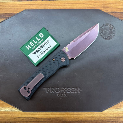 Pro-Tech Blade Show Chavez Redencion 3.25" Auto w/ Copper Rose PVD Blade & Black Tread Textured Aluminum Handle