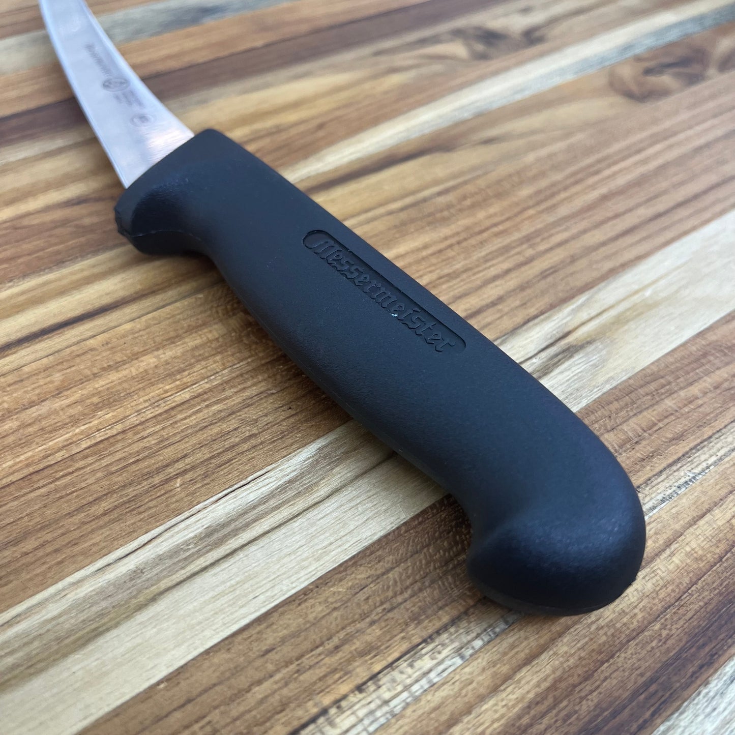 Messermeister Pro Series 6" Curved Semi-Flexible Boning Knife