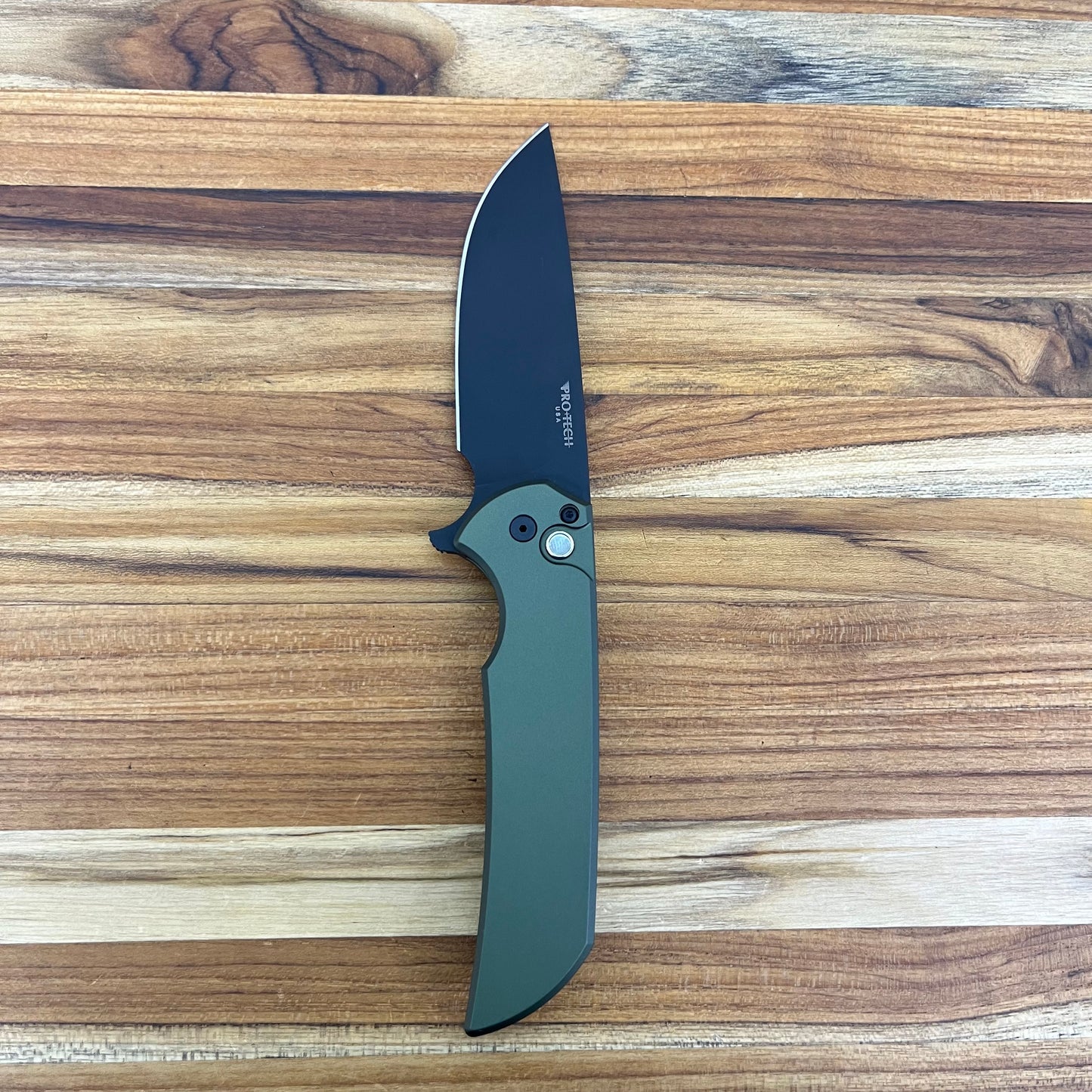 Pro-Tech Mordax 3.5" Flipping Knife w/ Black DLC Blade & Green Aluminum Handle