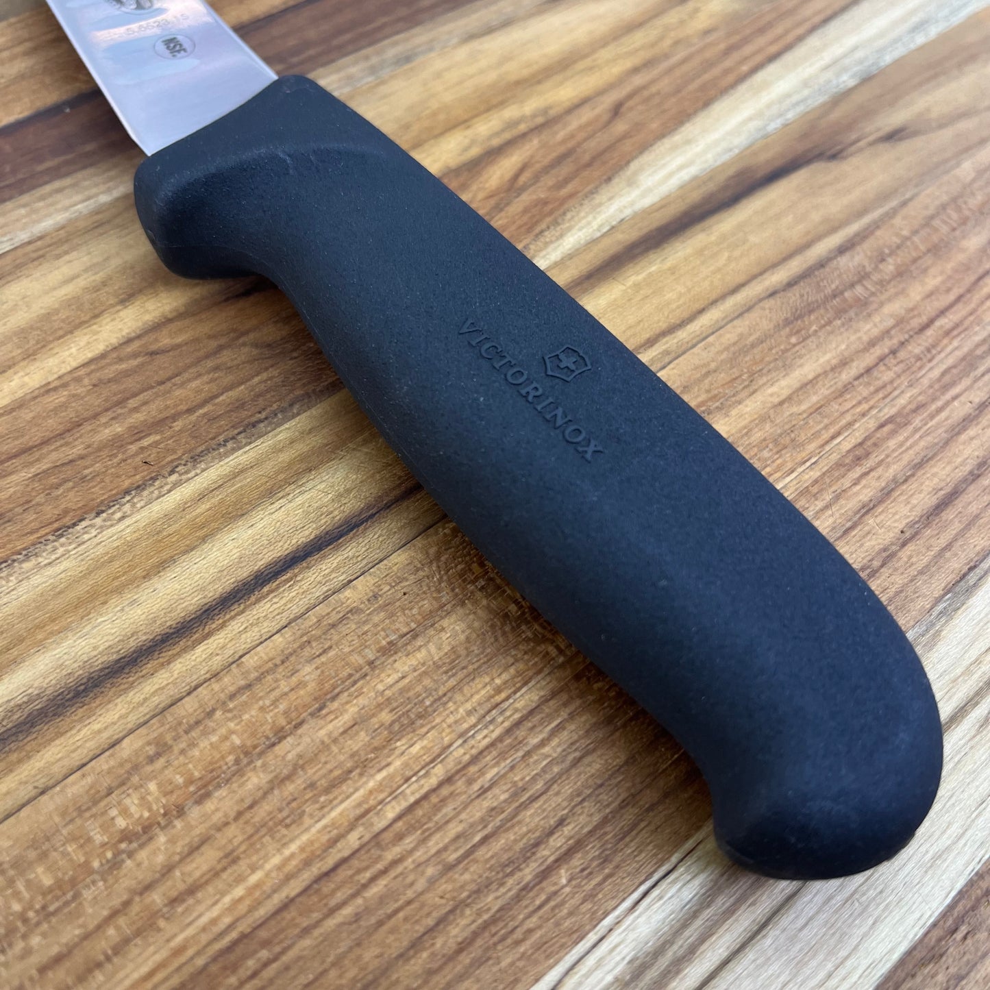 Victorinox Fibrox Pro 6” Stiff Curved Tall Boning Knife w/ Hollow-Ground