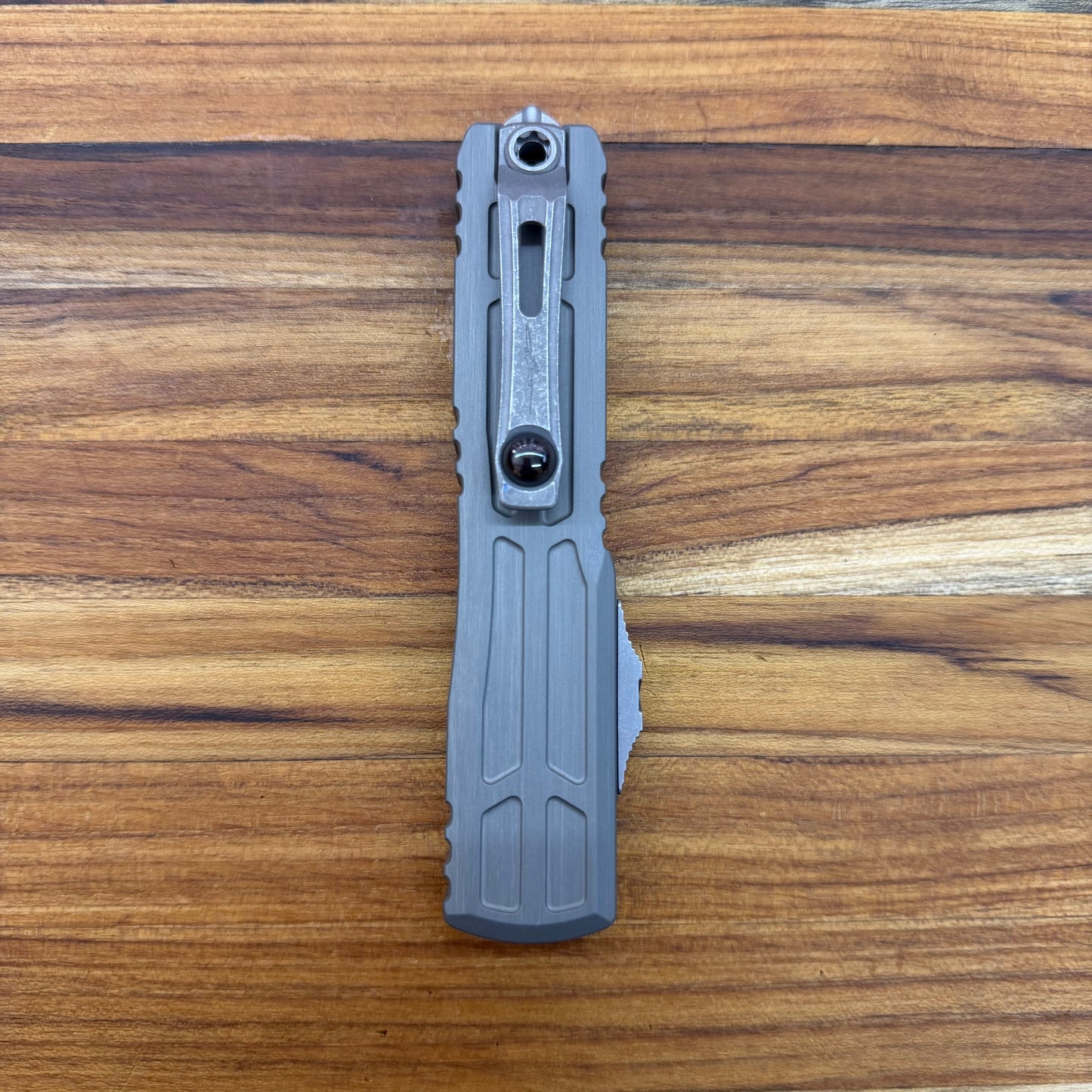 Microtech Signature Series Ultratech EX Gen III ZBP Hellhound 3.5" OTF w/ Natural Clear Aluminum Handle