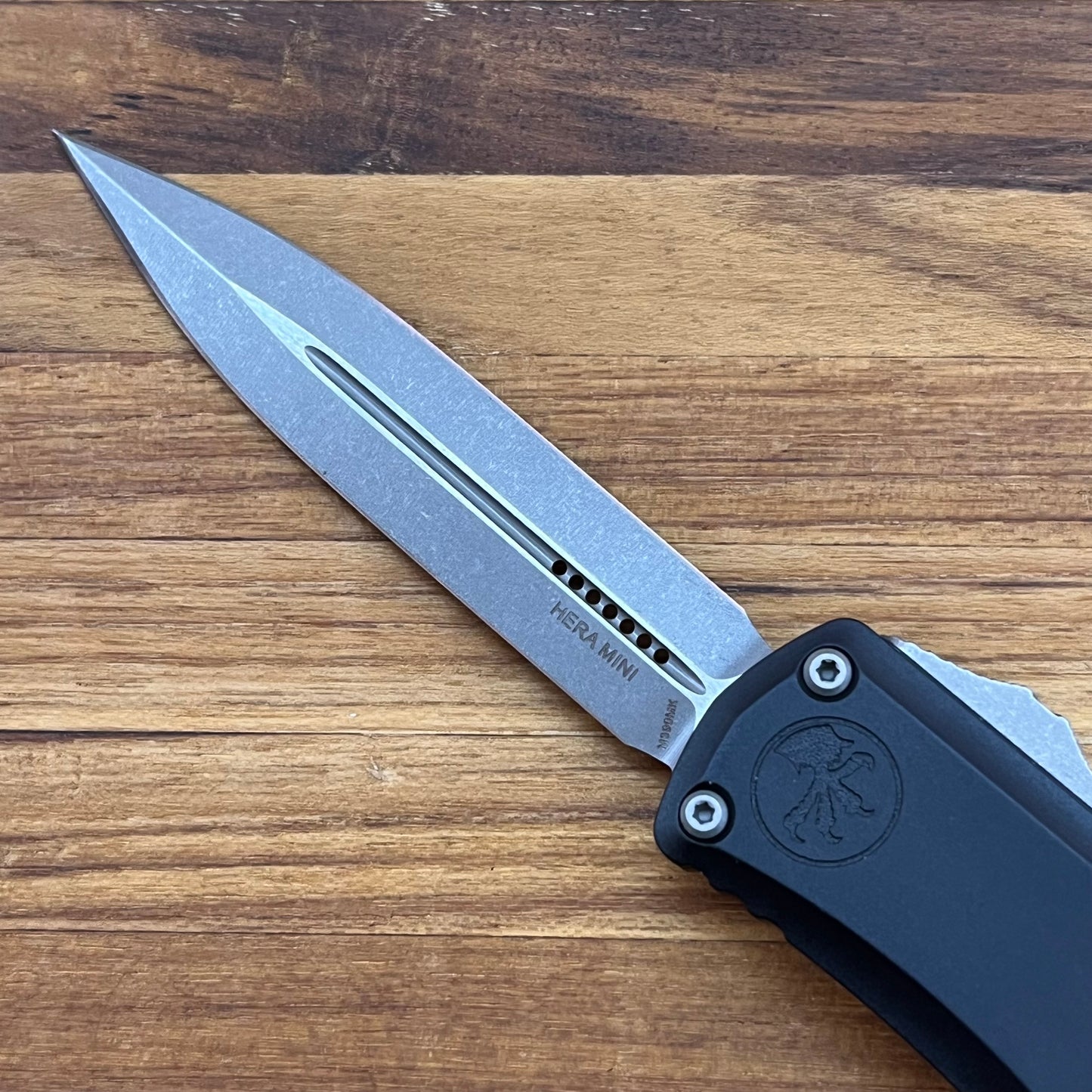 Microtech Mini Hera II 30th Anniversary D/E 3" Apocalyptic OTF w/ Black Aluminum Handle