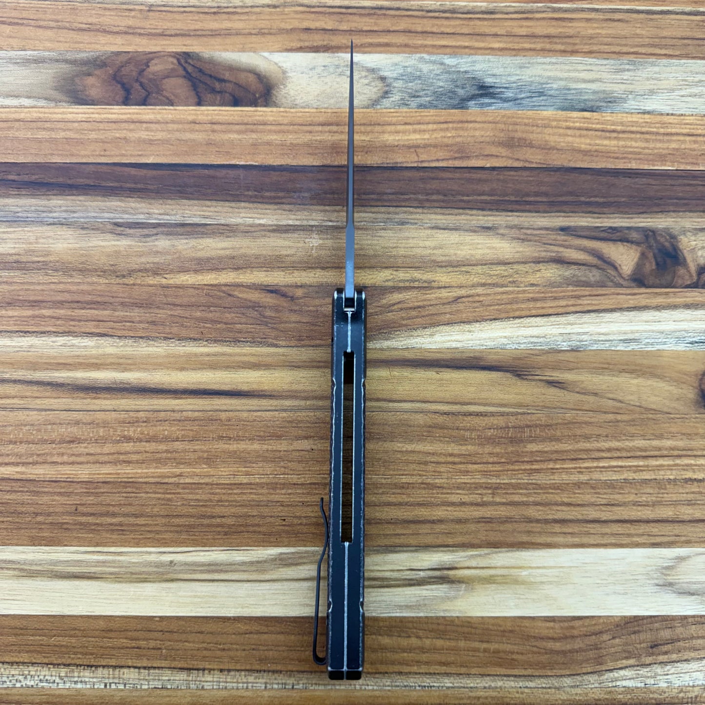 Pro-Tech Godfather 4" Left-Handed Auto w/ Black Battleworn Jigged Handle