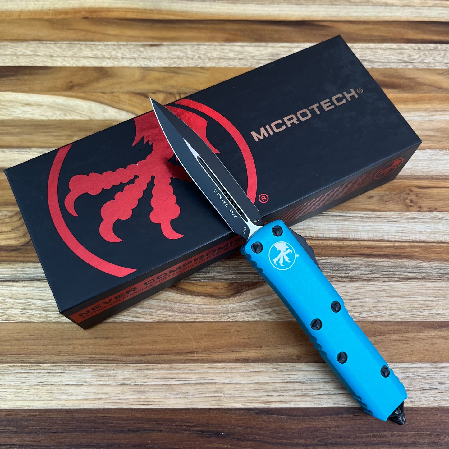 Microtech UTX-85 3" OTF Knife w/ Turquoise Aluminum Handle