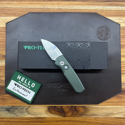 Pro-Tech Runt 5 2" Auto w/ Wharncliffe Blade & Green Aluminum Handle
