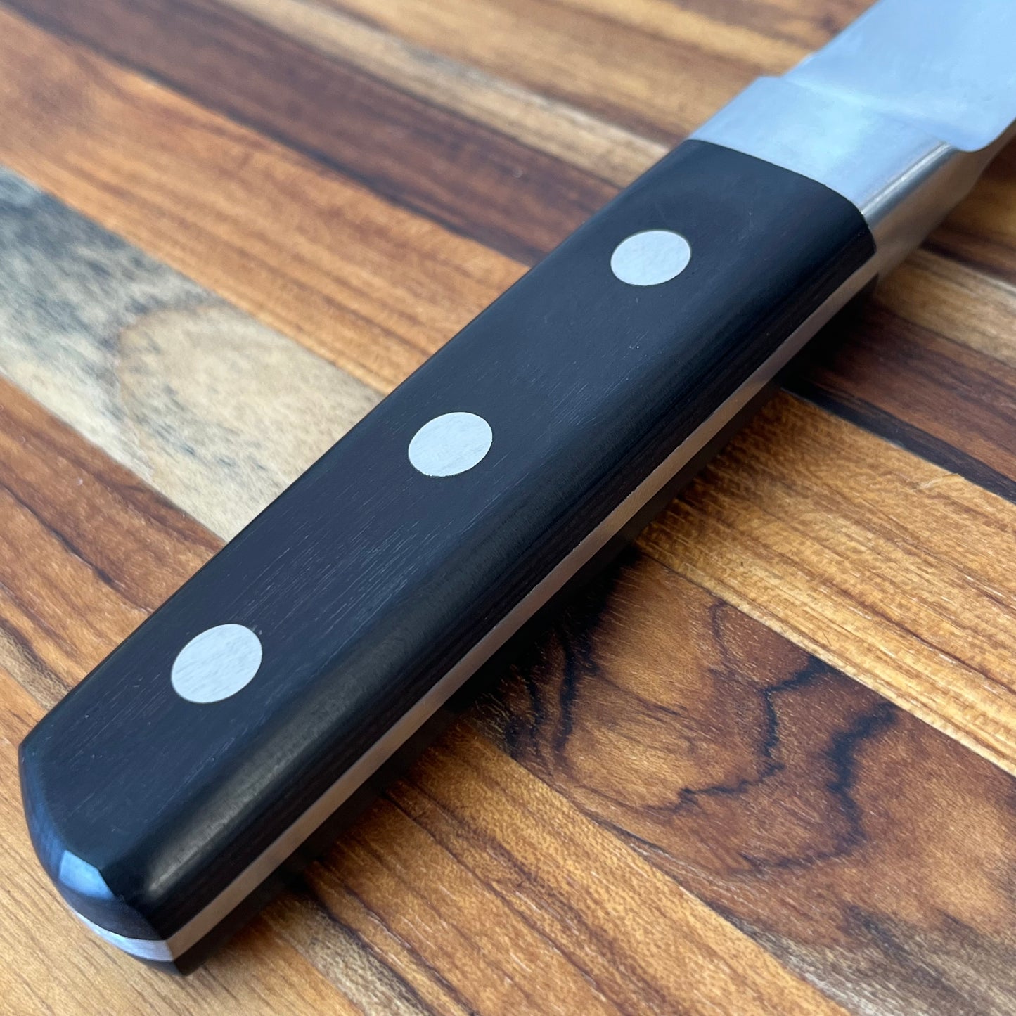 Kikuichi Carbon Steel 150mm (6") Hankotsu Maru (Sakabone)