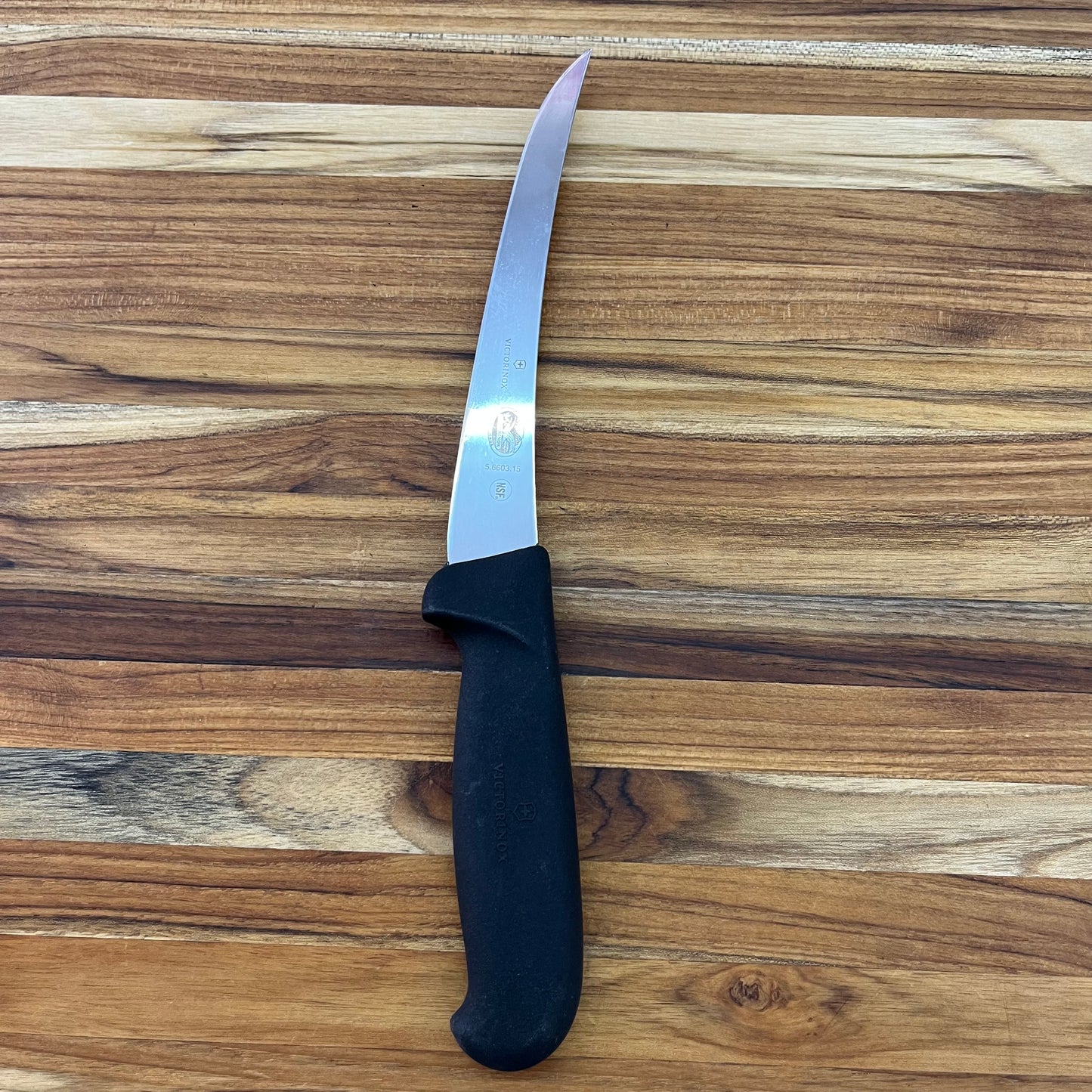 Victorinox Fibrox Pro 6” Semi-Stiff Curved Boning Knife