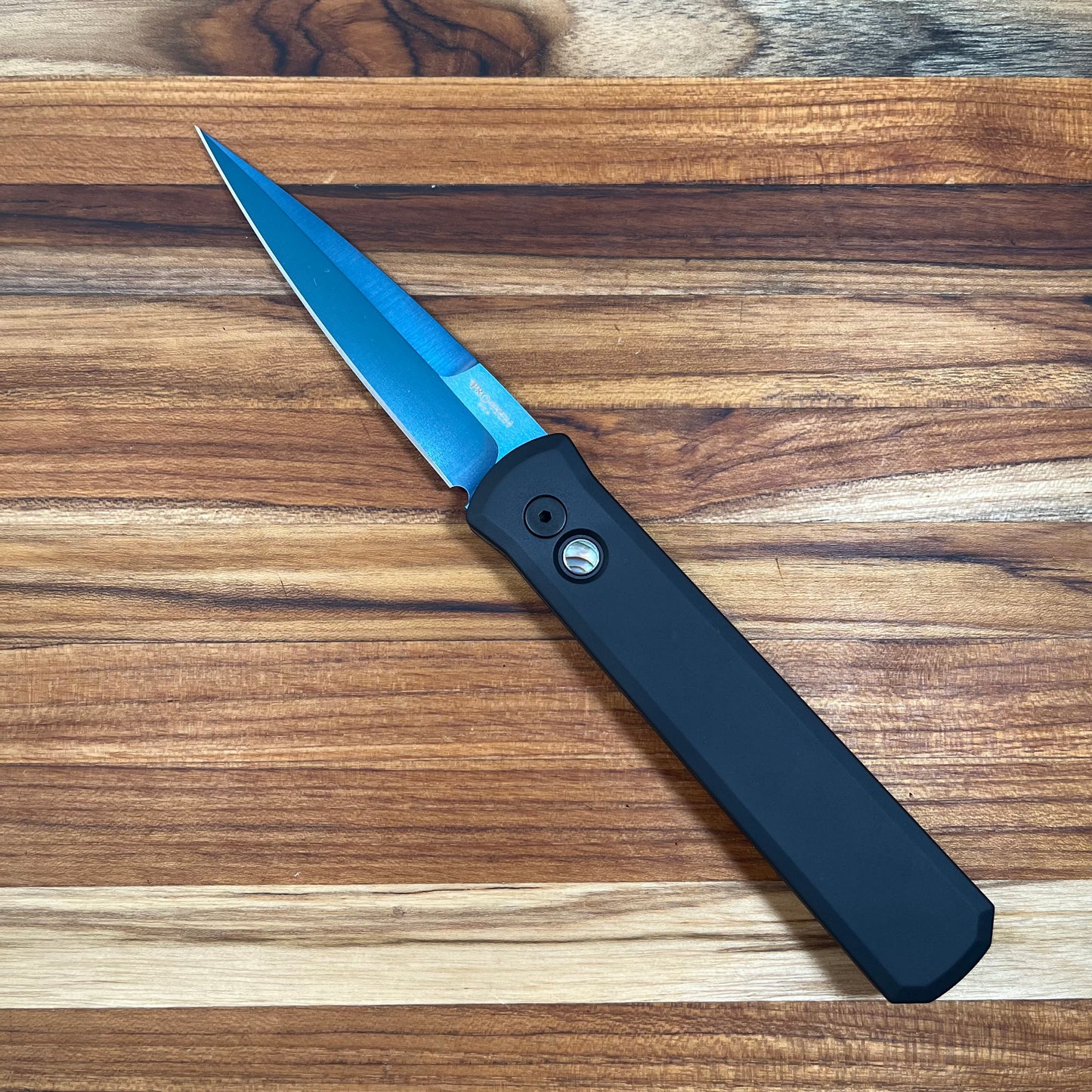 Pro-Tech Godfather 4" Auto w/ Sapphire Blade & Black Aluminum Handle